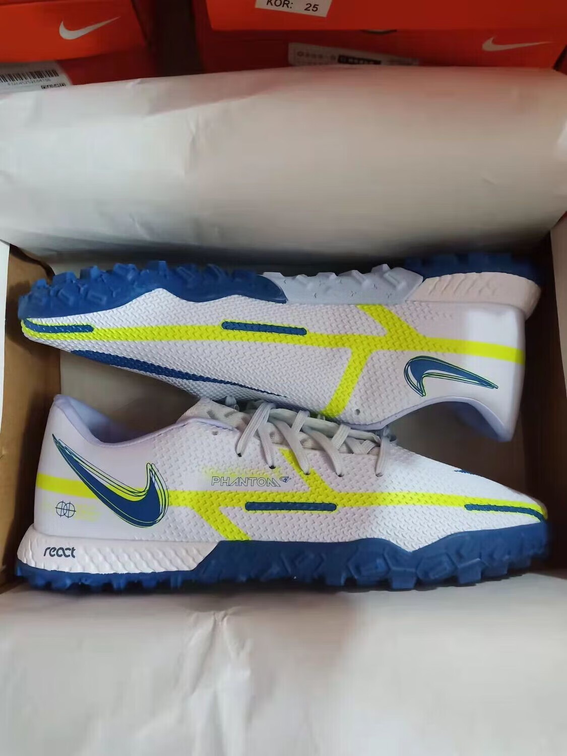 弋情phantom gt 2代针织人工草碎钉tf足球鞋男子比赛实战球鞋训练球鞋