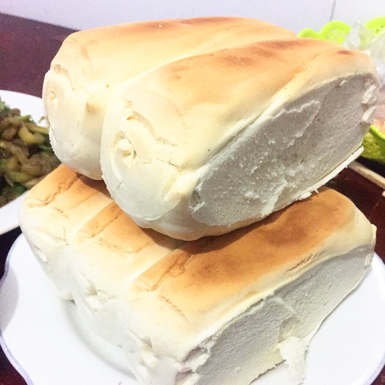 安徽特产阜阳临泉枕头馍硬面馒头农家手工地锅带焦蒸馍带焦小枕头馍3