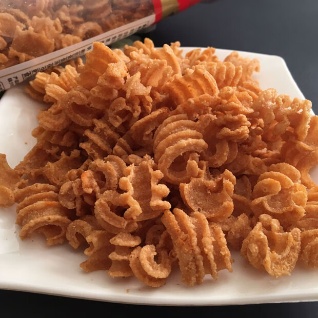 小俊男水煮鱼香辣脆8090怀旧零食儿时味道100克休闲食品麻辣味