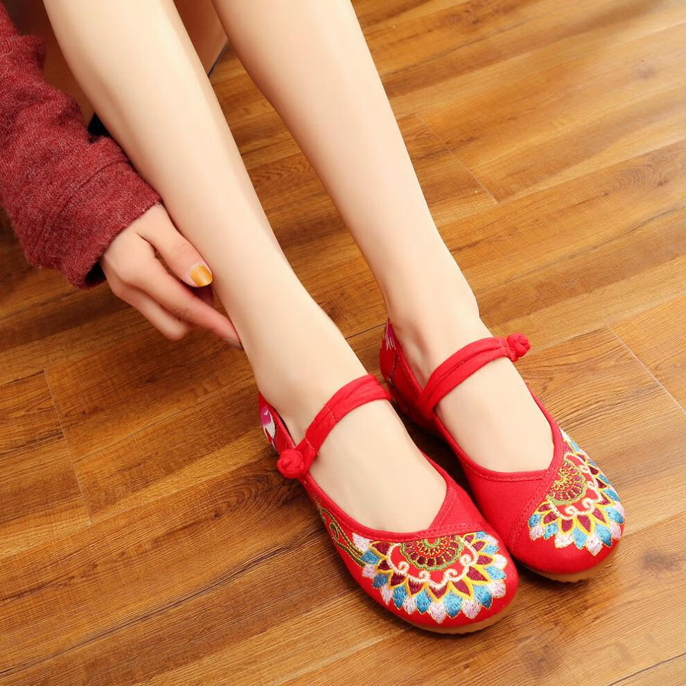 老北京绣花鞋女鞋民族风广场舞布鞋古风牛筋底单鞋女结婚鞋 红色 37