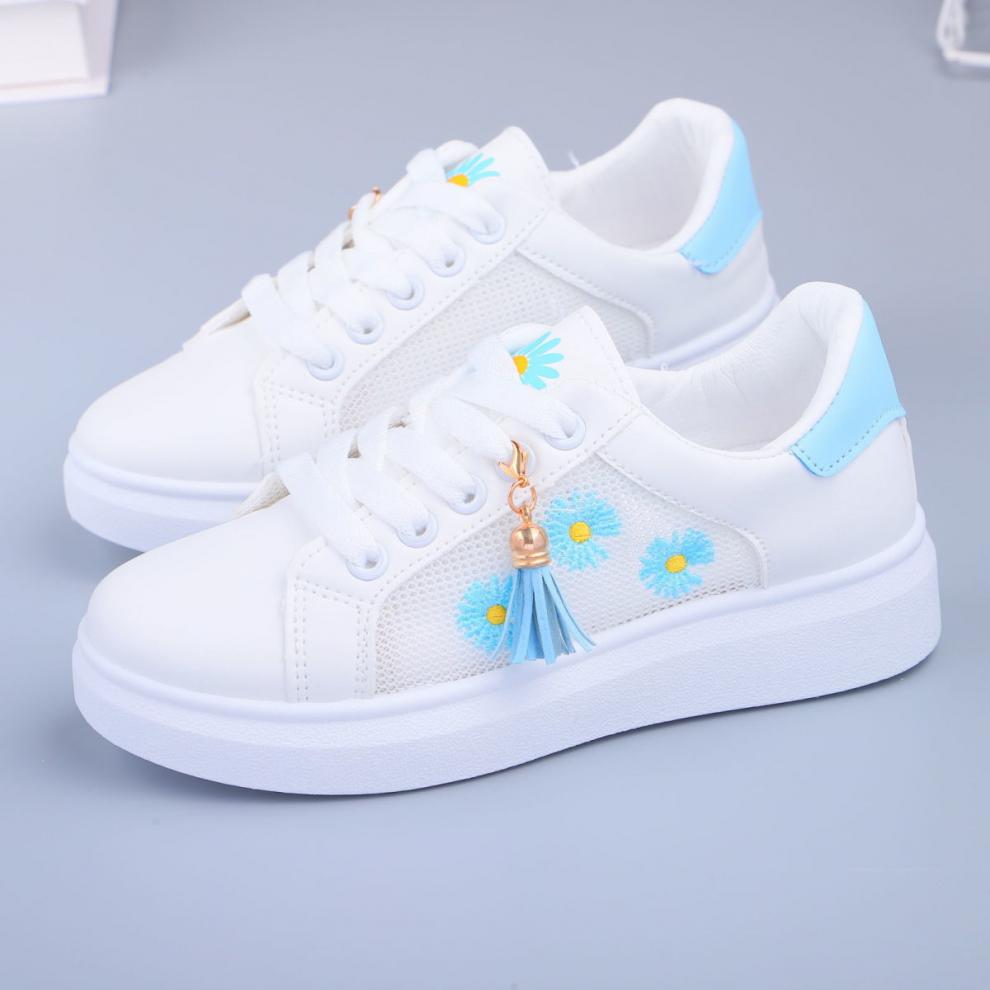 女童板鞋子新款儿童运动鞋小学生透气网面女孩百搭流苏小白鞋白绿萍b0