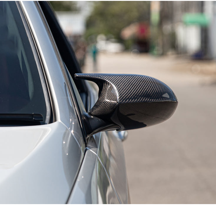 适用宝马3系e90e92e93牛角后视镜壳老款1系z4e89改装碳纤维倒车镜z4