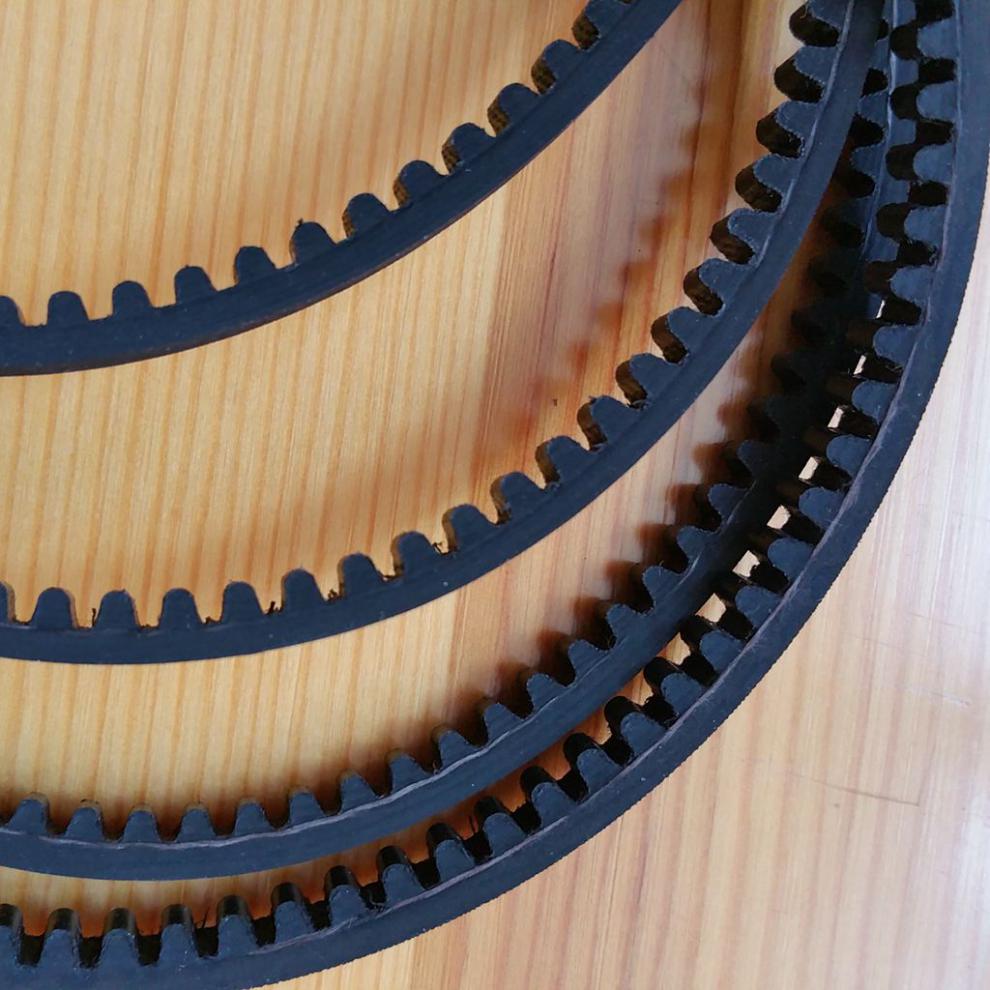 老式家用缝纫机配件蝴蝶缝纫机电机皮带拷边机三线包缝机皮带单面齿