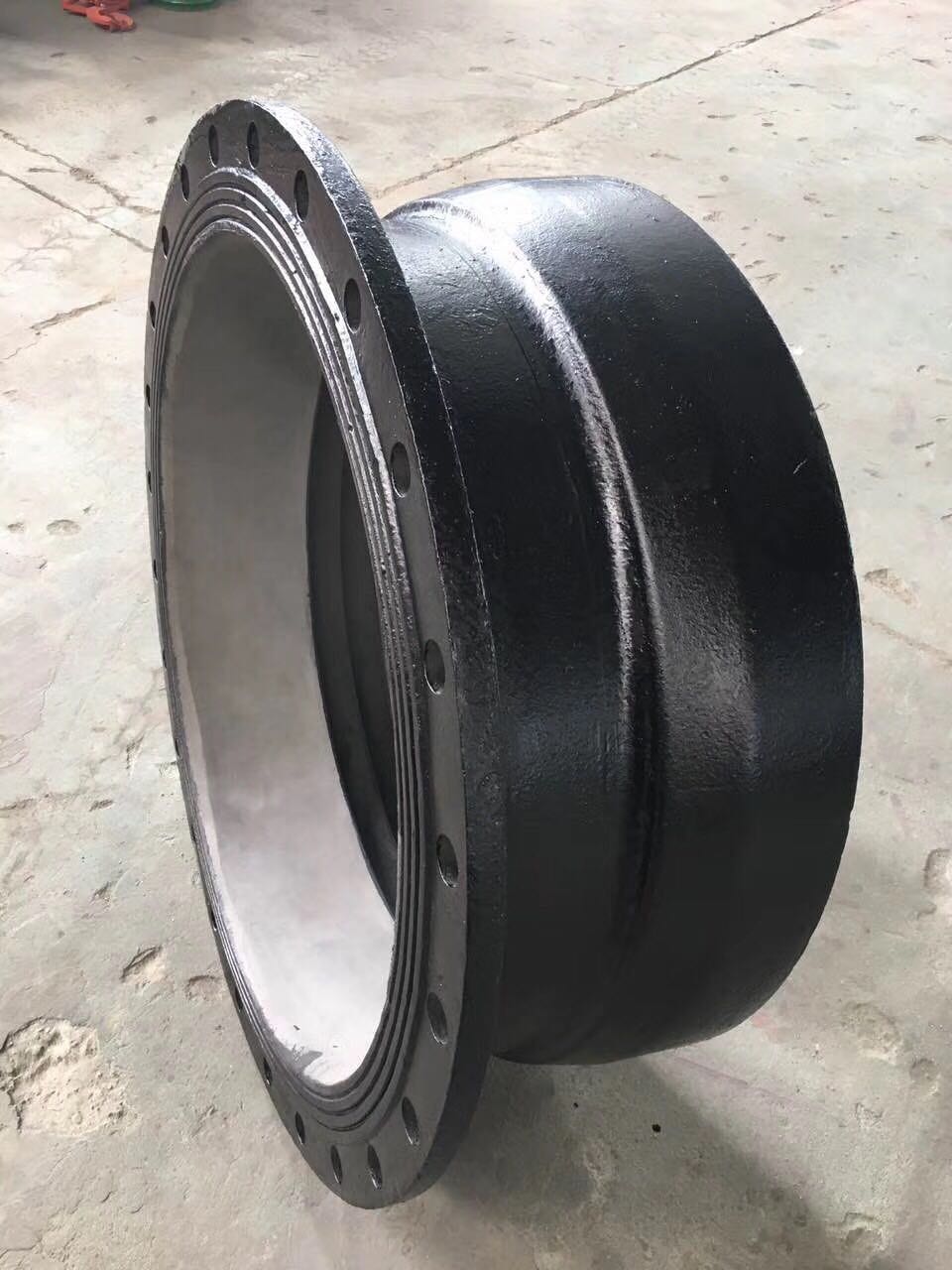 球墨铸铁盘承dn100铸铁盘承短管dn1800口径给水管件自来水管道dn300