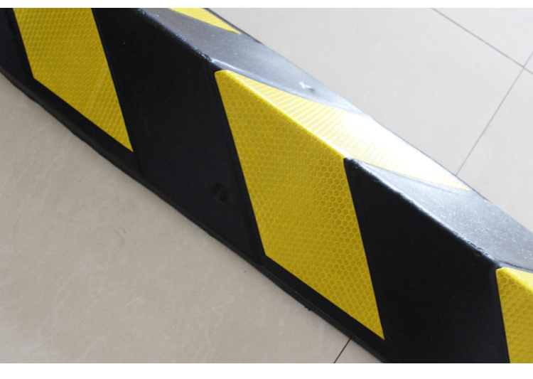 墙边保护条保护交通圆柱包边条防撞条橡胶护角条反光墙角地下车库防撞