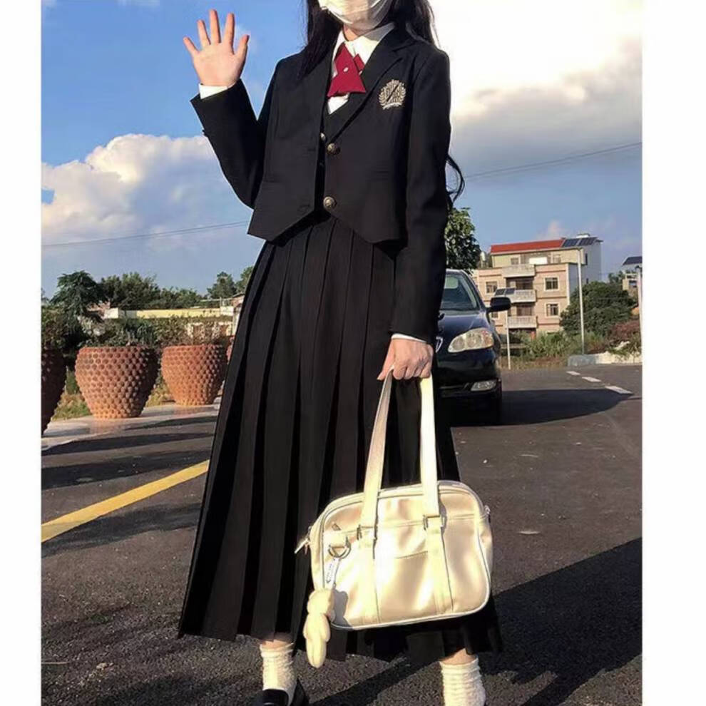 俞兆林护奶裙日系jk制服百褶长裙可爱软妹学院风背心连衣裙套装春季