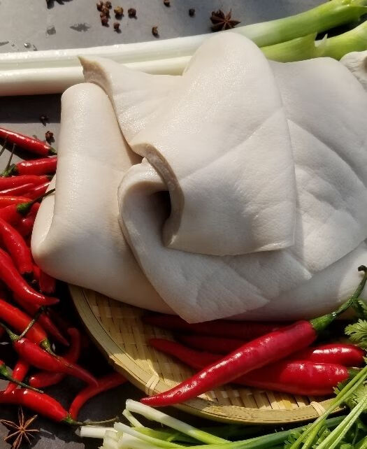 新鲜生水牛杂胶原蛋白真空包装8斤生牛皮