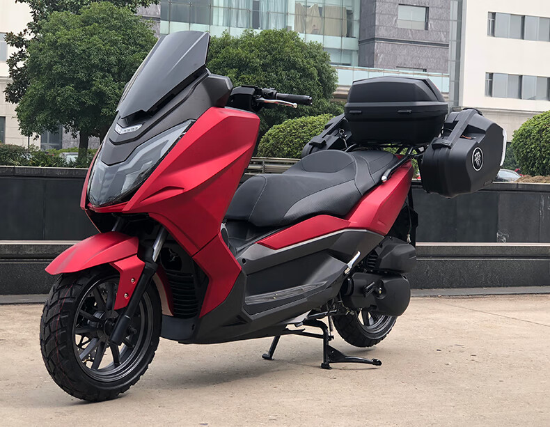 马杰斯特t10踏板摩托车150cc燃油大型踏板车整车可上牌国四电喷套餐一