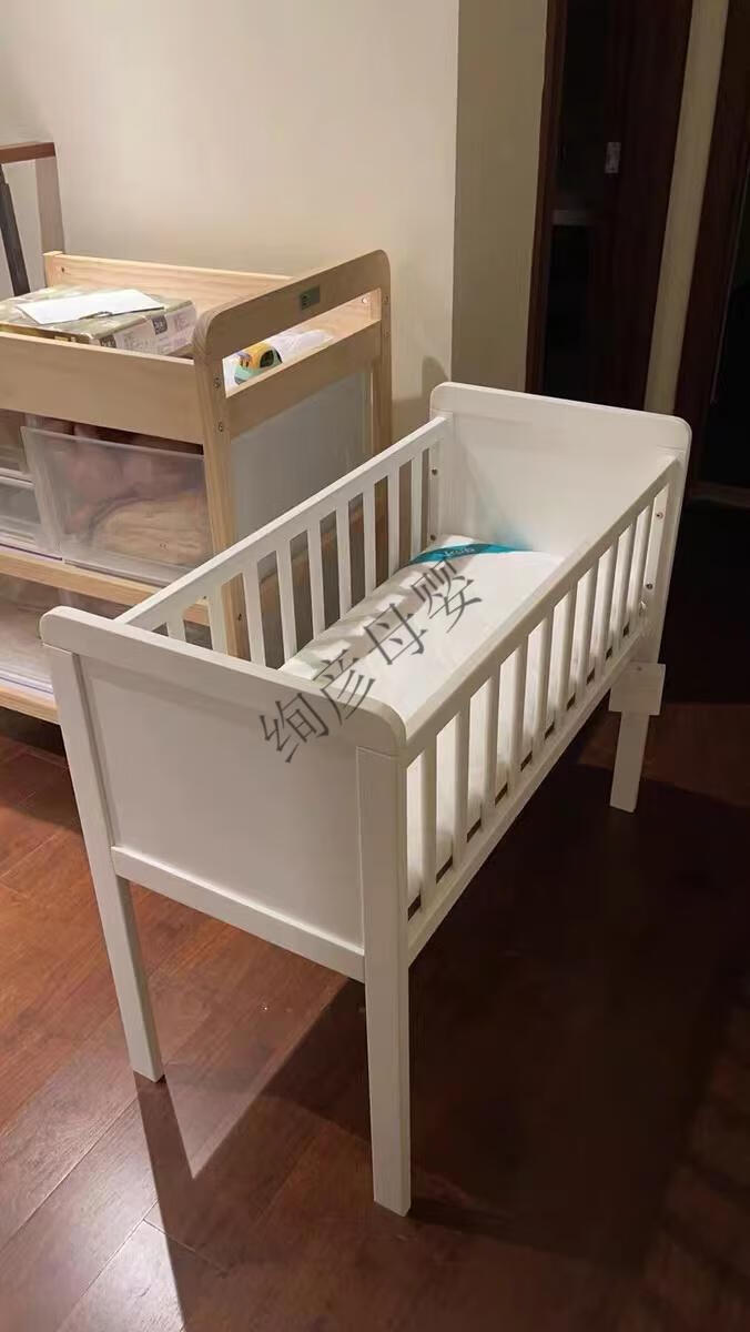 英国mothercare环保实木婴儿床新生儿摇篮床小户型床可移动小尺寸