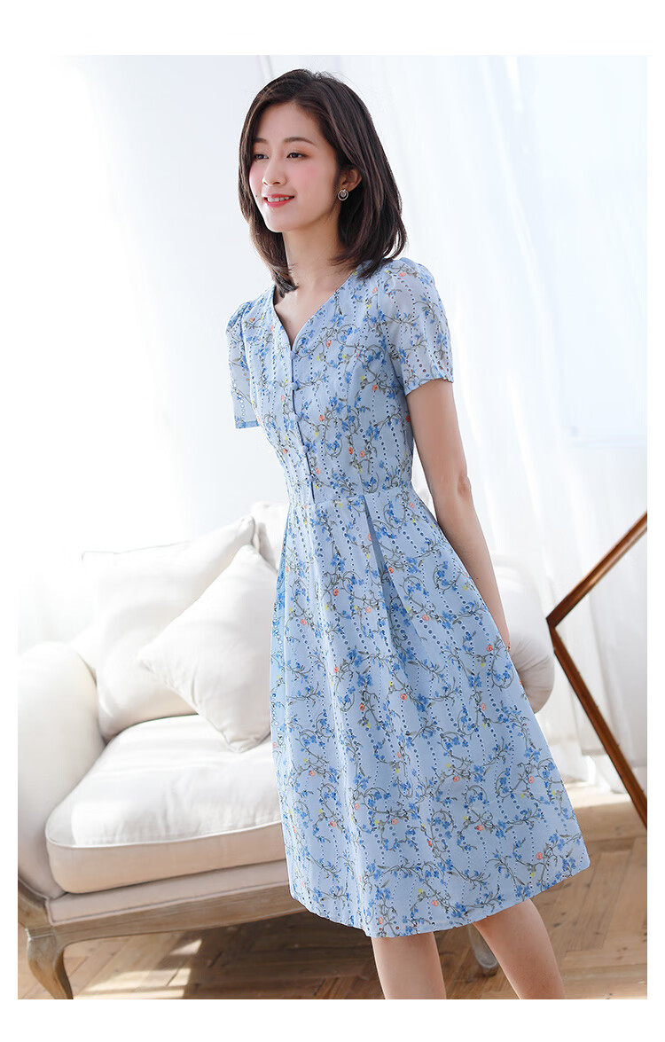 勿忘花蓝色碎花连衣裙2020新款夏季淑女减龄轻熟风气质显瘦a字裙 蓝色