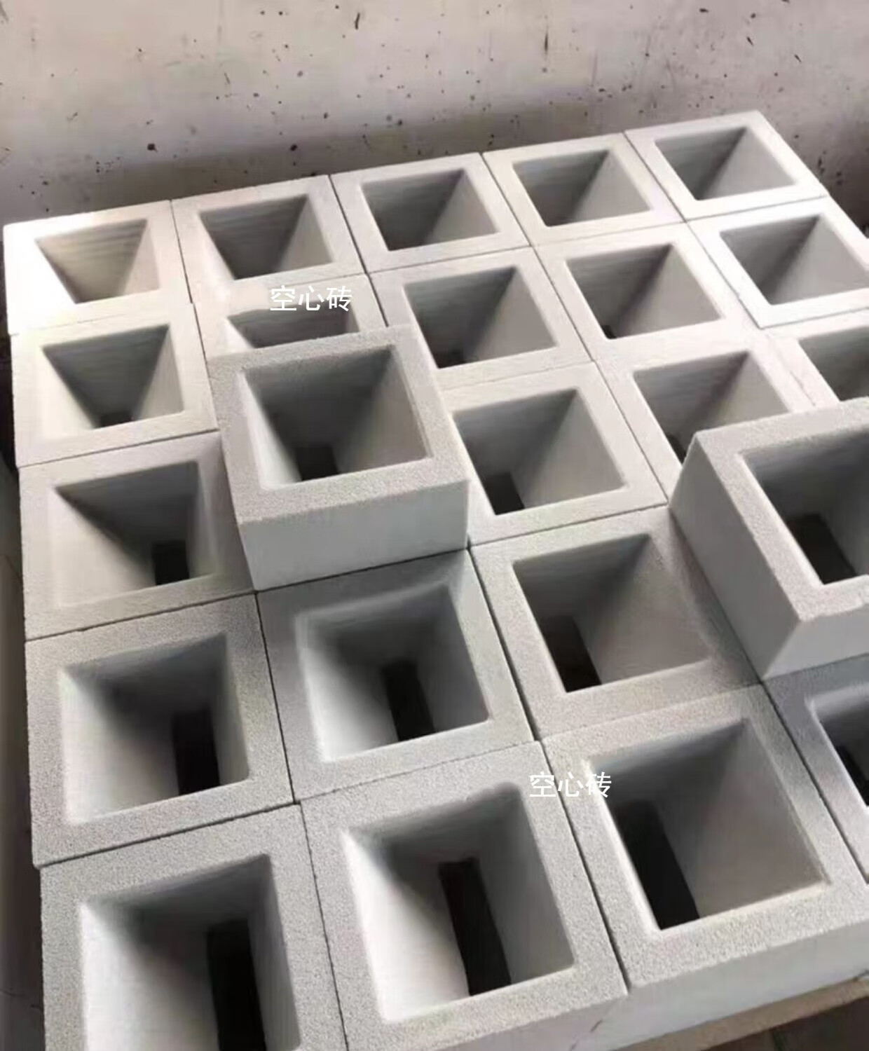 网红水泥空心砖pu九宫格空心砖装饰隔断构建砖轻质发泡陶瓷空心砖 大