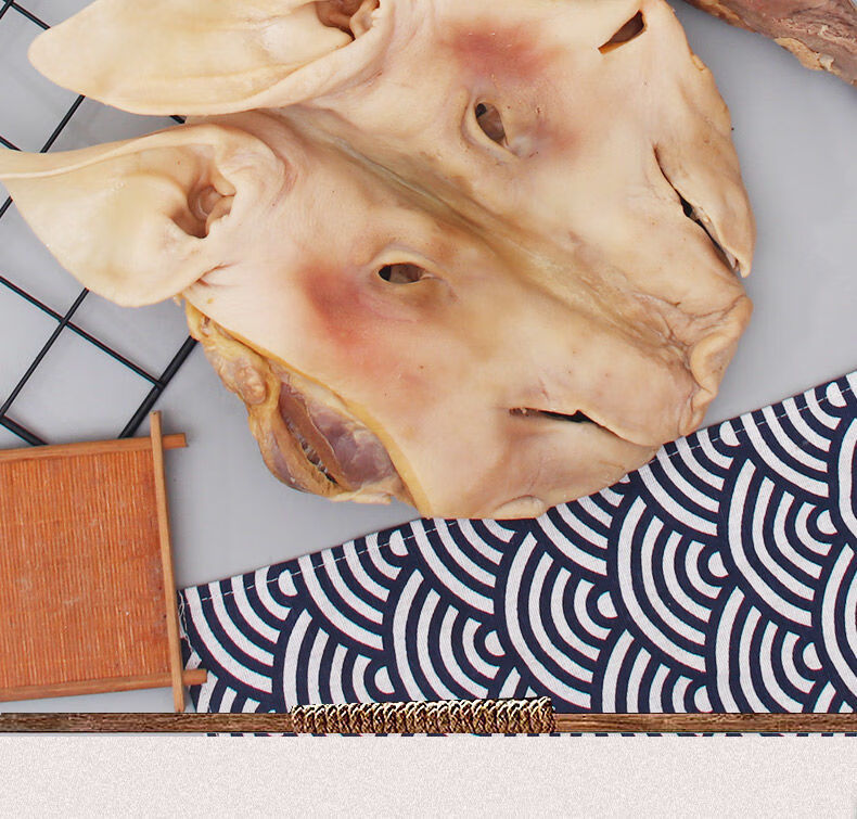 步凤胖仔咸猪头整只农家风干咸猪脸耳朵舌头腊肉咸猪头肉年货礼盒整只