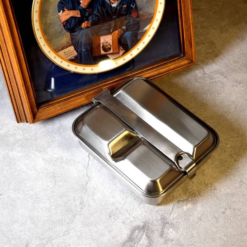 单兵野炊饭盒 全新304德式不锈钢美军饭盒户外便携餐具单兵野战炊便当