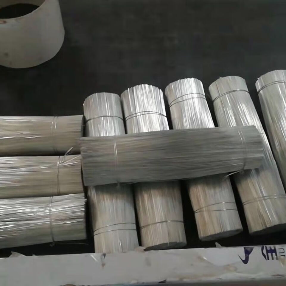 扎丝24号镀锌断扎丝用途广泛,工艺建筑等量大优惠科