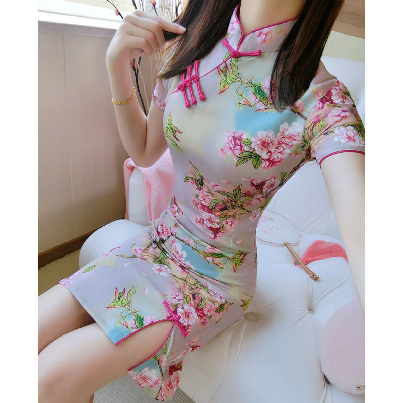 2021夏季小清新年轻款改良少女旗袍小个子短款修身显瘦印花连衣裙杏色