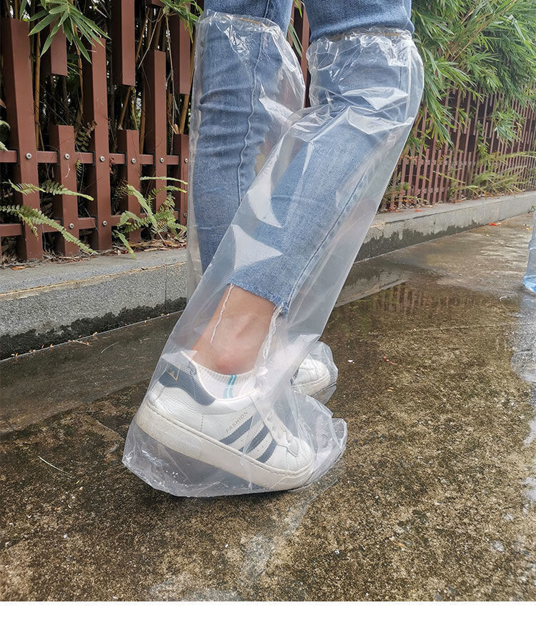 一次性加厚鞋套高筒长筒过膝塑料透明脚套防水旅游下雨防雨神器69cm丿