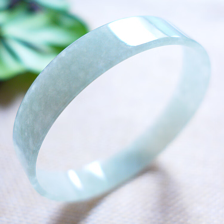 ck58圈口浅绿色方镯玉手镯方条轻平洲缅甸缅甸翡翠a货七夕情人节礼物