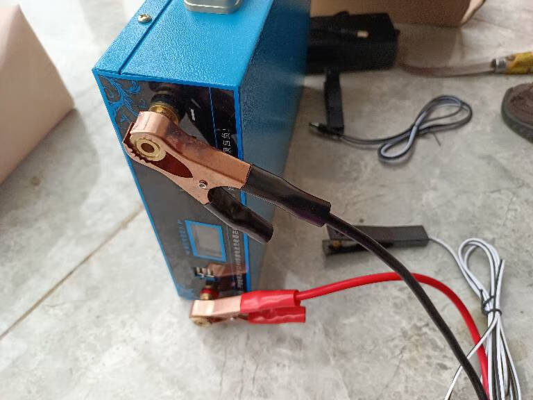 水蛭诱捕器电水蛭捕捉器蚂蟥一体机专用诱捕抓机12v升压器探测仪器