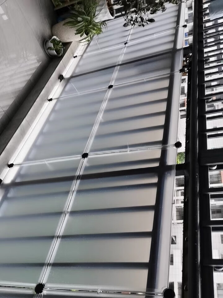 阳台围栏遮挡板隐私挡板遮雨防雨防风防晒护栏围板遮雨板封闭窗户c10