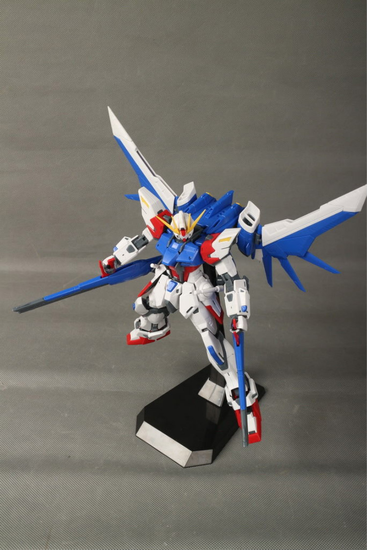 六一儿童节迷铭乐大班mg1100创制强袭6632附带支架拼装模型男孩礼物