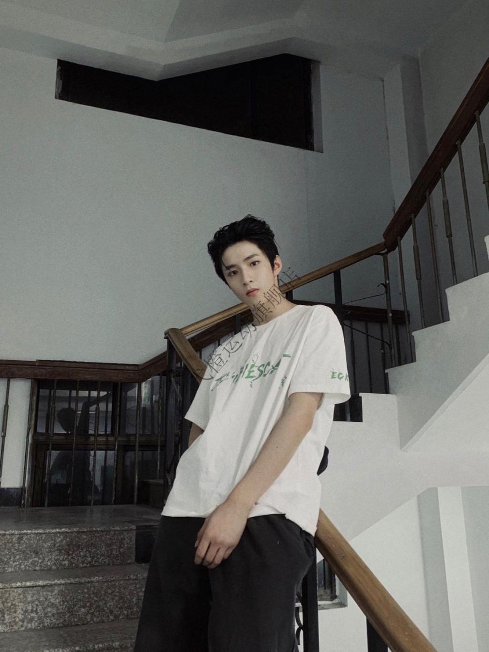 宋亚轩同款短袖t恤男女韩版ins潮流宽松百搭半袖上衣服刘耀文私服 666