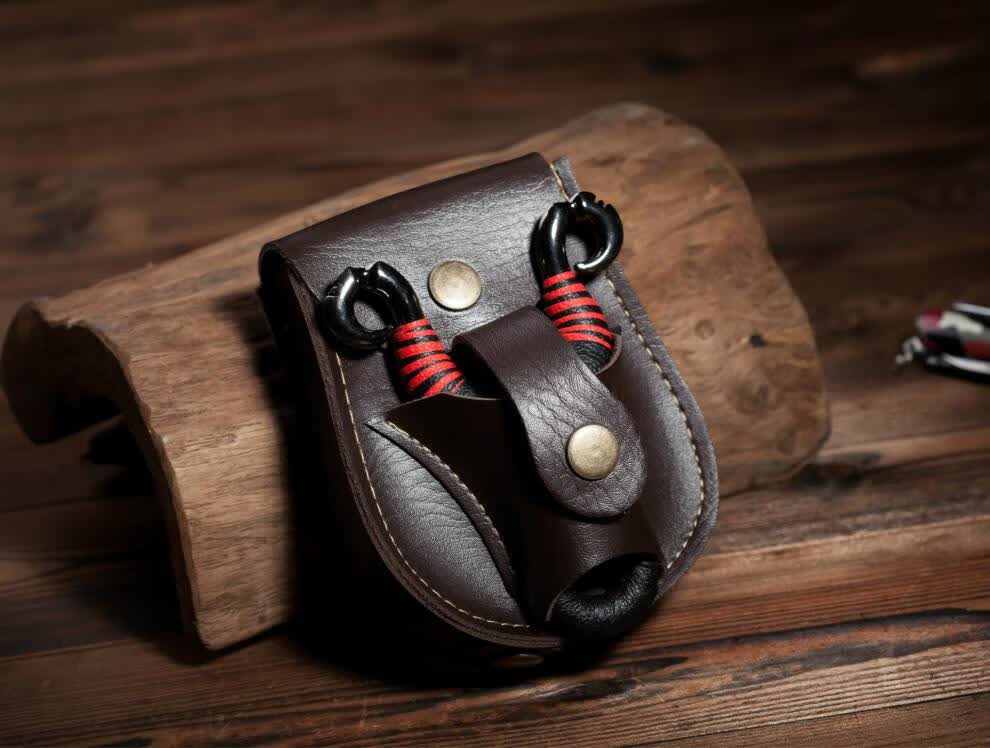 野外弹弓包钢珠一体包棕色皮包耐用多功能弹工皮套腰包酷猎人包 单