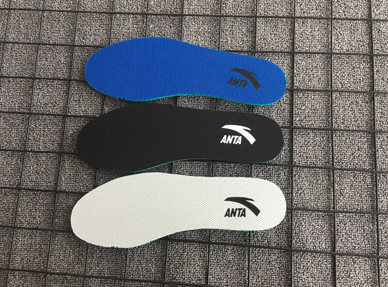 适配安踏男女运动鞋鞋垫防臭透气吸汗高弹力舒适柔软鞋垫黑色40