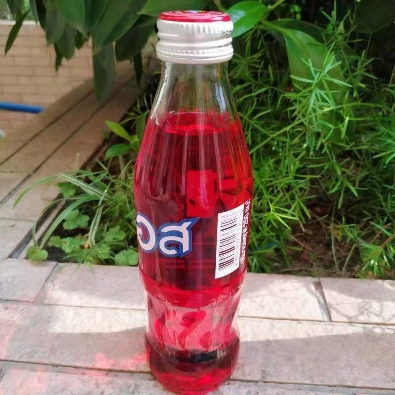 est汽水 碳酸饮料苏打绿奶油苏打味汽水可乐味汽水网红饮6瓶装 est