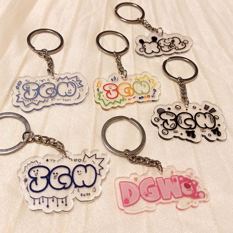 亚克力可爱卡通涂鸦字母情侣钥匙扣刻姓名字挂件照片来图diy定制模板g