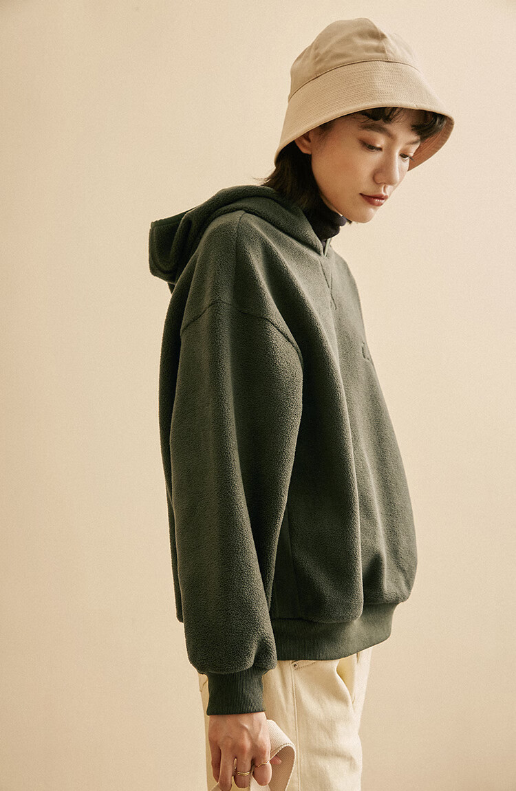 云上生活时尚个性2020秋冬新款休闲连帽卫衣女v8238森林绿xl