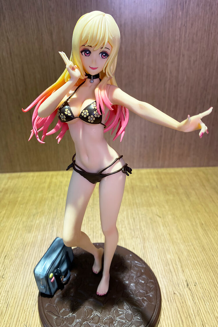 万代(bandai)绅士宅男手办更衣人偶坠入爱河泳装喜多川海梦比基尼美