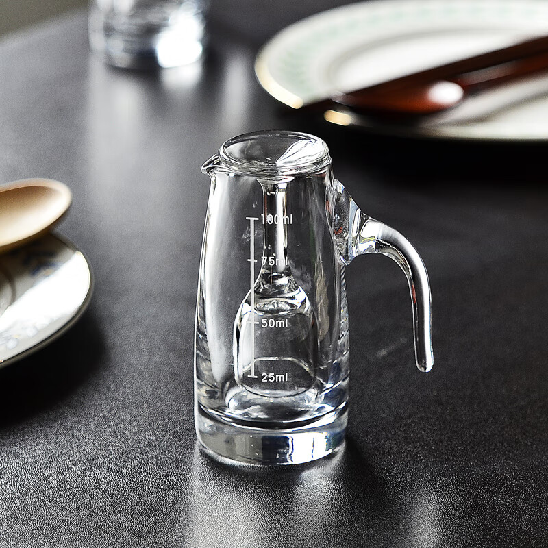 白酒分酒器 套装二两分酒器家用白酒杯套装酒具一壶一杯小号一口高脚