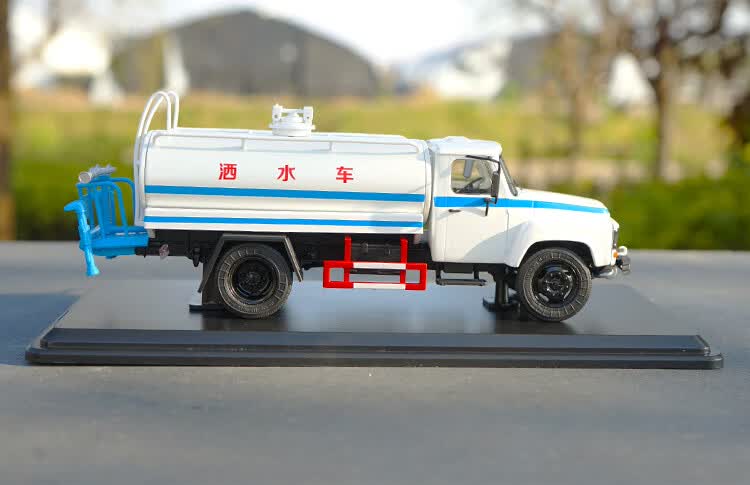 东风洒水车模型1:43原厂二汽东风140油罐车洒水车eq240载货经典卡车