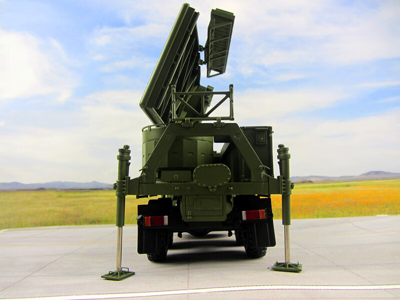 q08型雷达车新型相控阵雷达模型防空雷达平板雷达车东方红越野车军