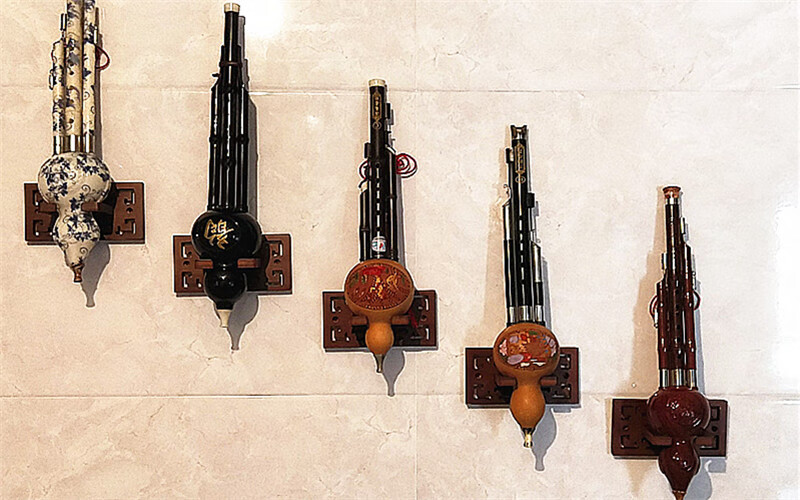 葫芦丝专用架葫芦丝桌面立式架子墙上挂钩民族乐器架挂架架箫架通用仿