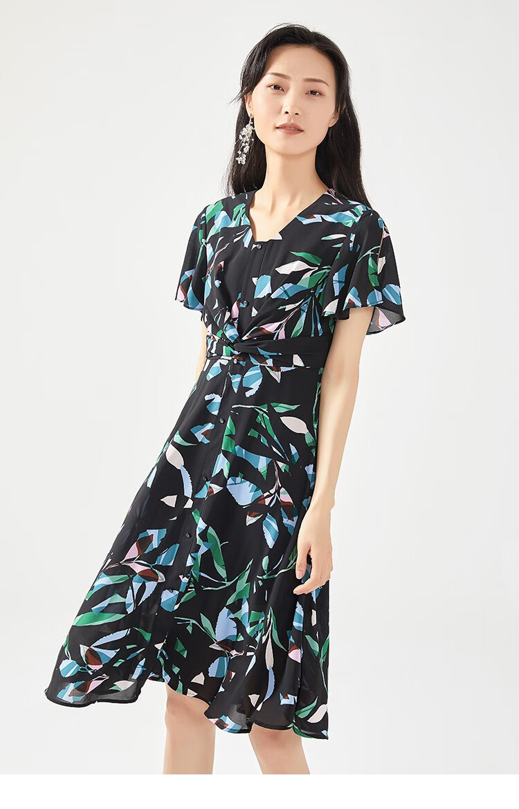 艾莱依2020年春夏新款时尚印花雪纺裙收腰显瘦连衣裙6019aa28106 黑