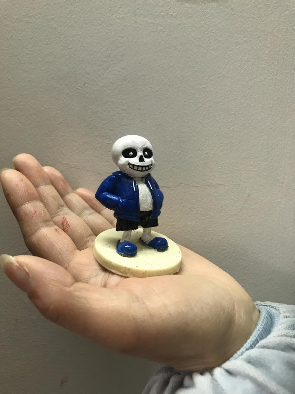 同款传说之下生日sans玩偶模型 儿童玩具 传说之下 七彩发光挂件 图11