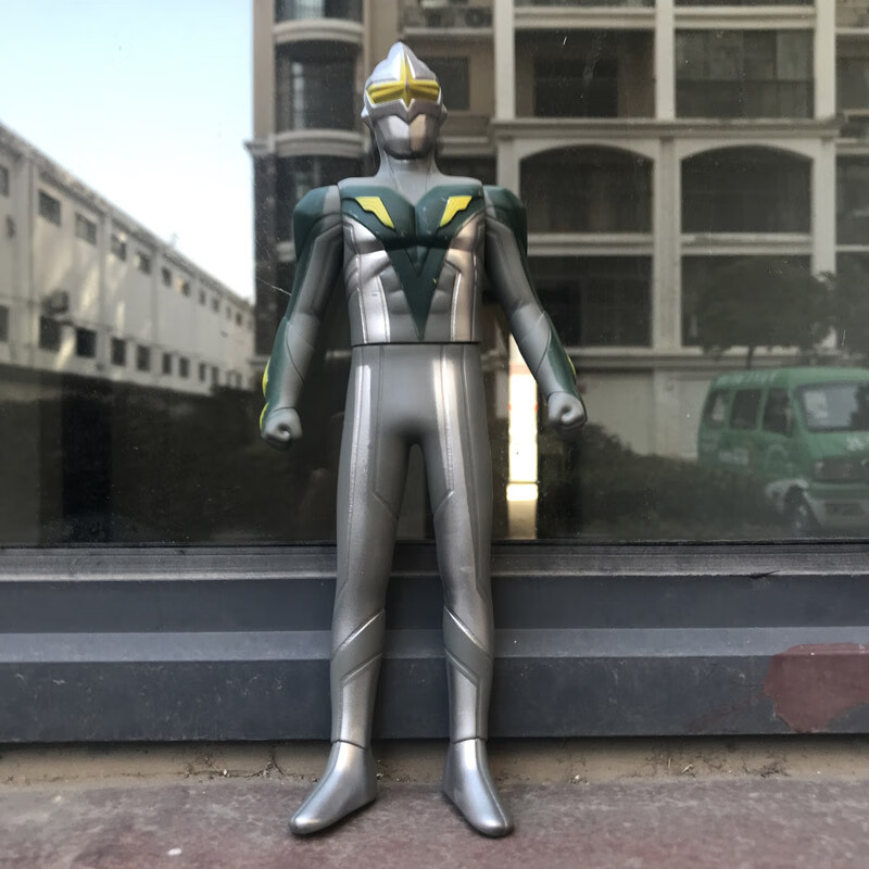 万代bandai大号奥特曼玩具火焰战士镜子骑士赛罗塞罗软胶人偶关节可动