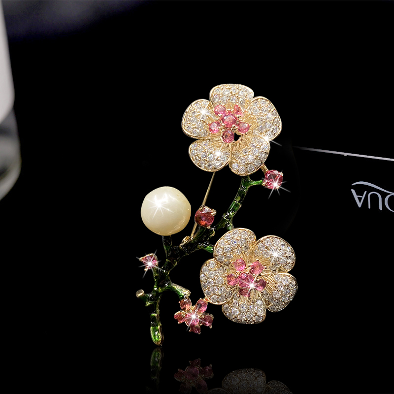 钰囍欧美梅花胸针胸花别针小香风优雅开衫披肩扣配饰品520纪念日七夕