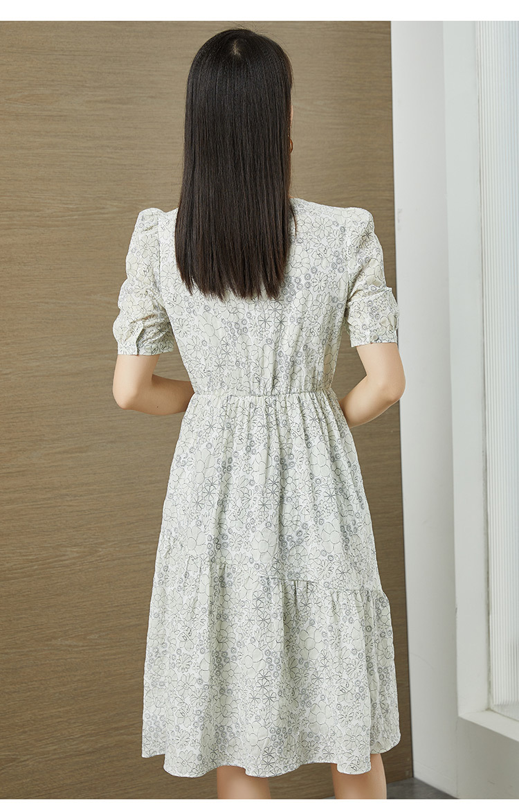 梦舒雅连衣裙2022年新款清新温柔风泡泡袖连衣裙春夏2022新款甜美高腰