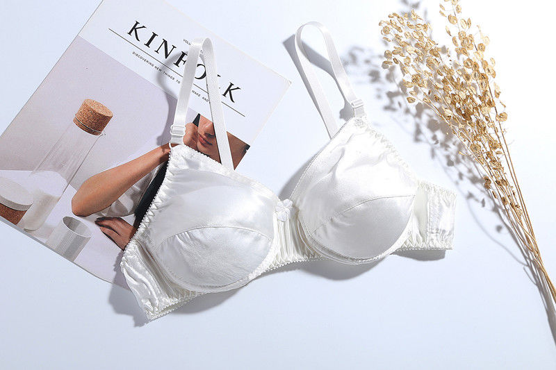 芯王仿真丝文胸桑蚕丝夏季薄款无痕内衣女大码仿真丝无钢圈胸罩pl418