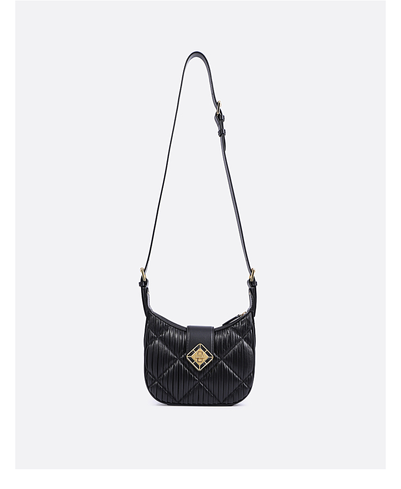 fion菲安妮斜挎包女感2022新款时尚牛皮法棍包真皮单肩包米白