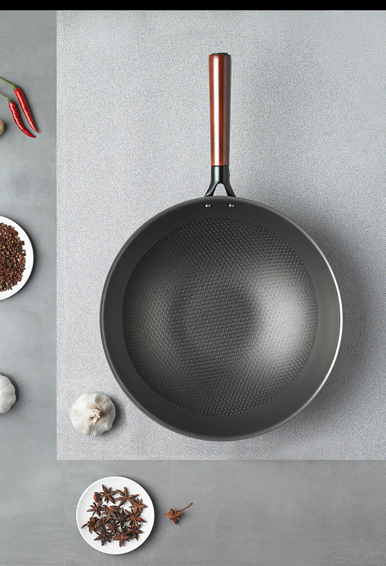 hnsefe纯钛炒锅蜂窝炒菜锅家用煤气灶专用不粘锅无涂层超轻钛锅 32cm