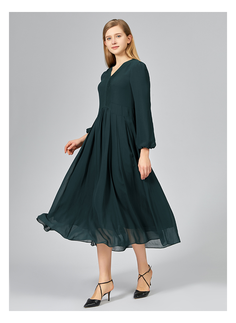 voa桑蚕丝乔其纱v领褶皱双层面料设计收腰显瘦中长款真丝连衣裙ae1316