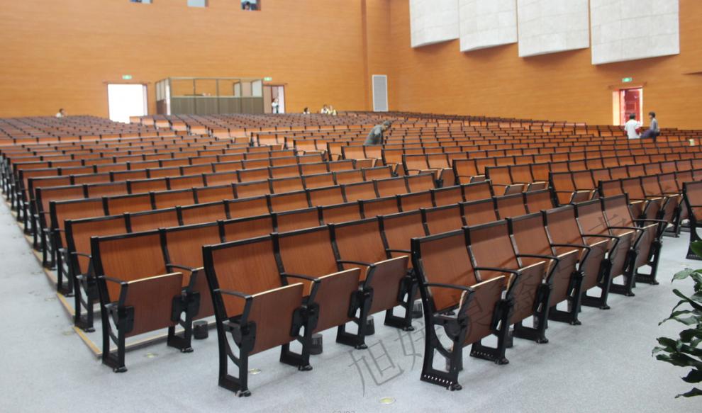 礼堂椅阶梯教室桌椅学校合班教室课桌椅会议室固定连排椅礼堂椅厂家