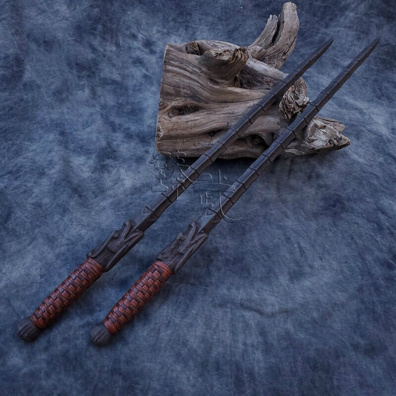 福维克 仿古钢鞭锏打神鞭双鞭双碳钢实心一体秦琼用防身鞭未开刃 一对