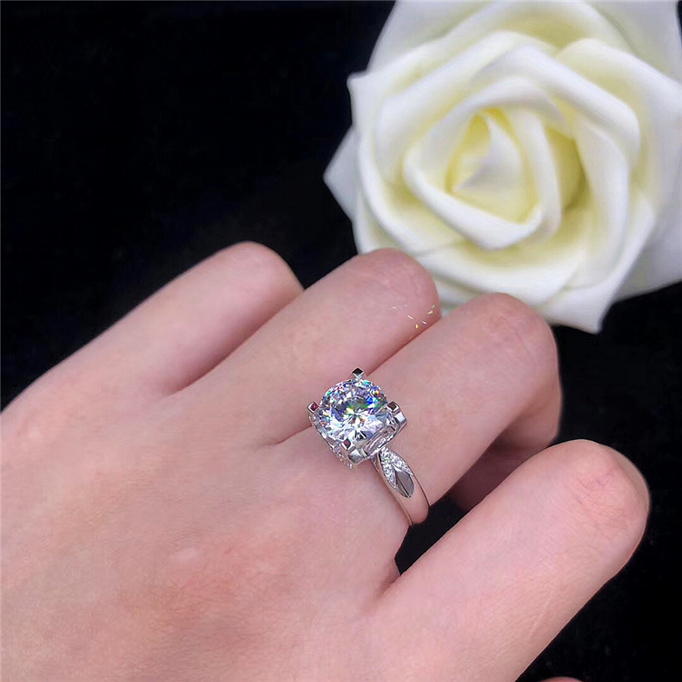 饰淘shitao新款牛头款燕尾款爱心四爪钻戒镀铂金莫桑石戒指女1克拉