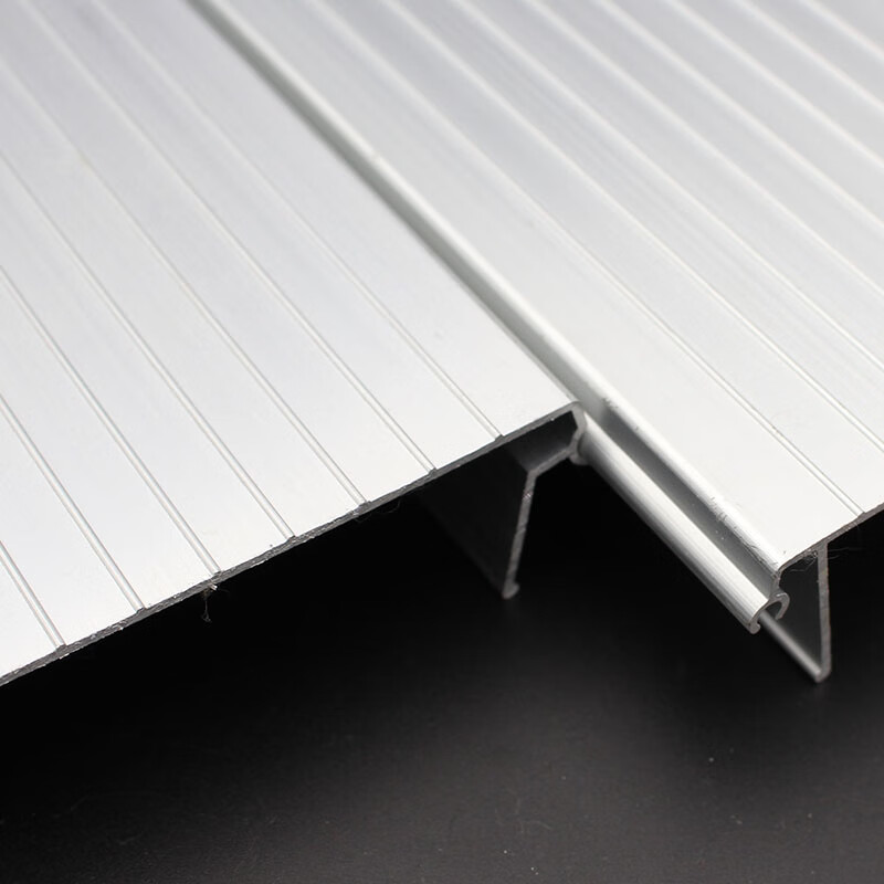 墨绩【厂家直营】铝合金人字梯配件折叠工程梯子通用合页盖板顶部平台