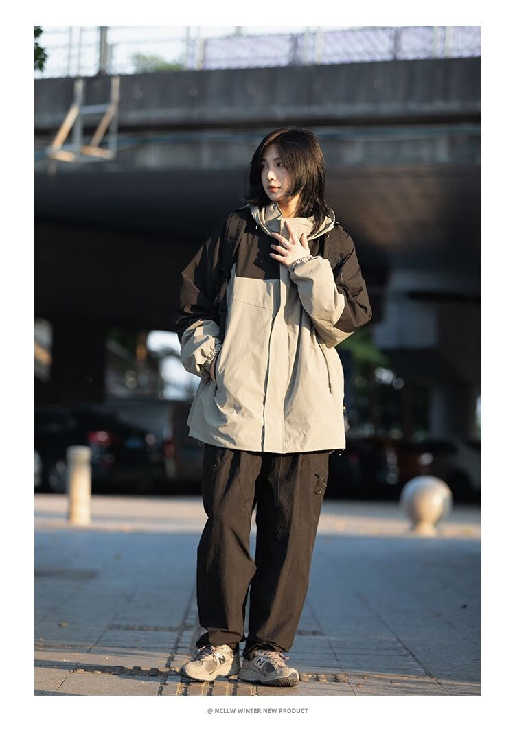 你初恋老王户外冲锋衣外套男秋冬装防风防水三合一可拆卸登山服女 灰