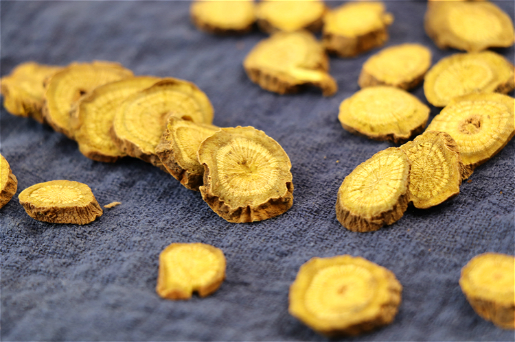 陕西黄芩中药材500g精选薄片黄芩非枯芩可搭配黄连黄柏大黄黄芩粉